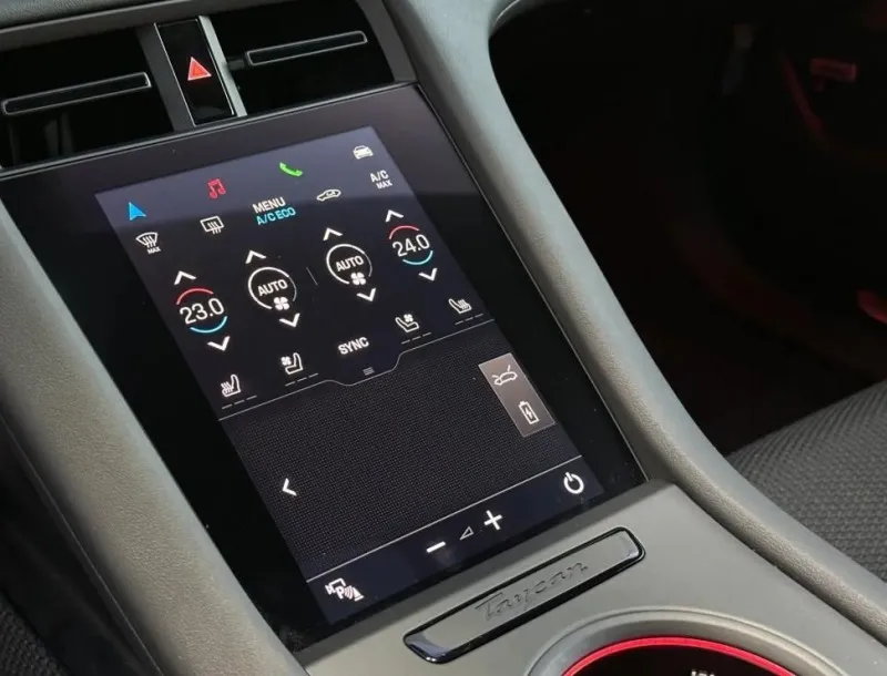 Porsche Taycan Turbo S 93.4 kWh Image 7